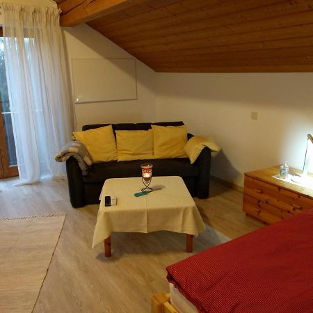 Komfortabel Wohnen Am Waldrand Von Pitzling Landsberg am Lech Extérieur photo