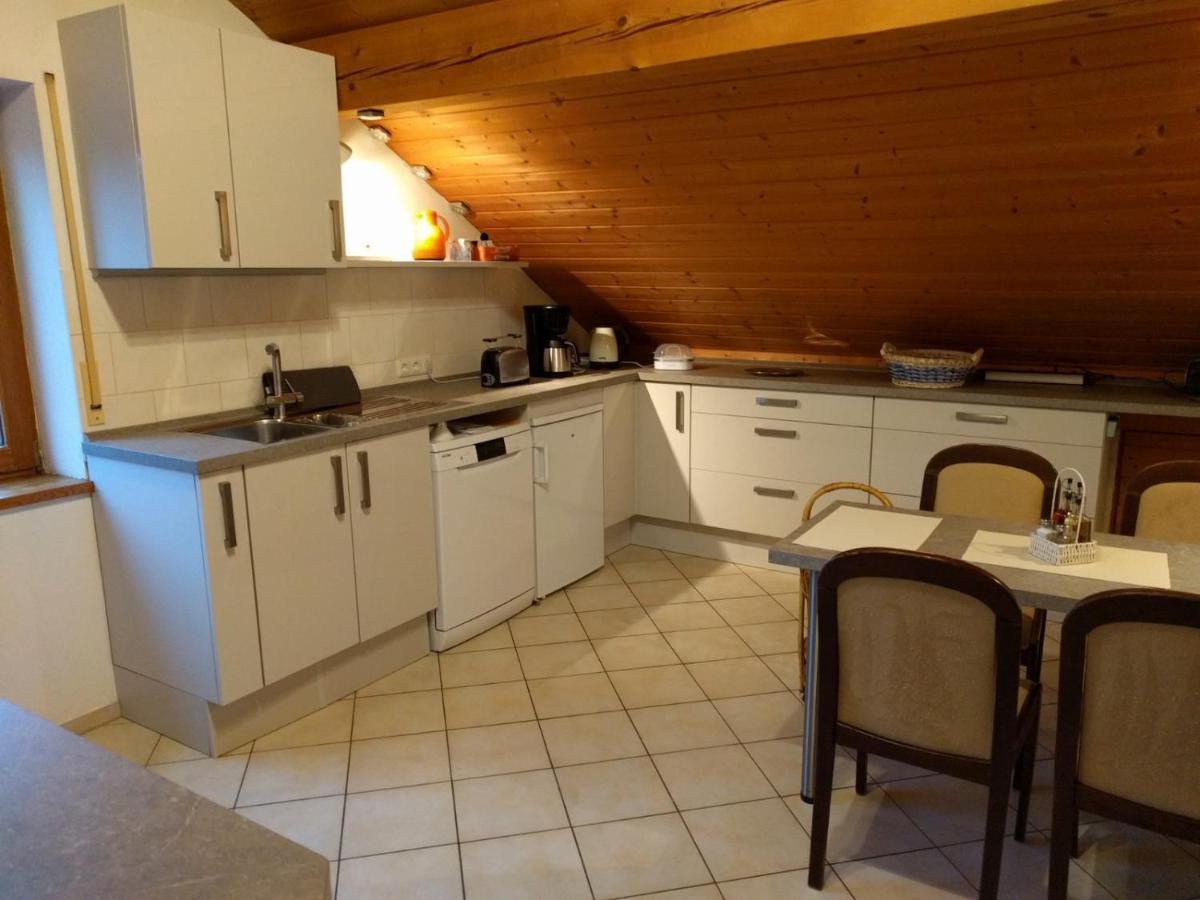 Komfortabel Wohnen Am Waldrand Von Pitzling Landsberg am Lech Extérieur photo